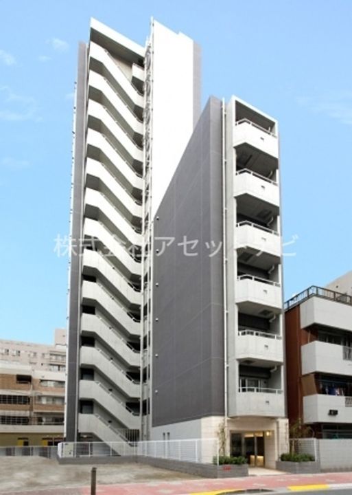 アクサス東京イーストレジデンスの外観
