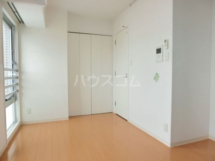 ライブコート草加の居間