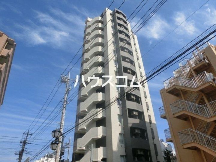 ライブコート草加の外観