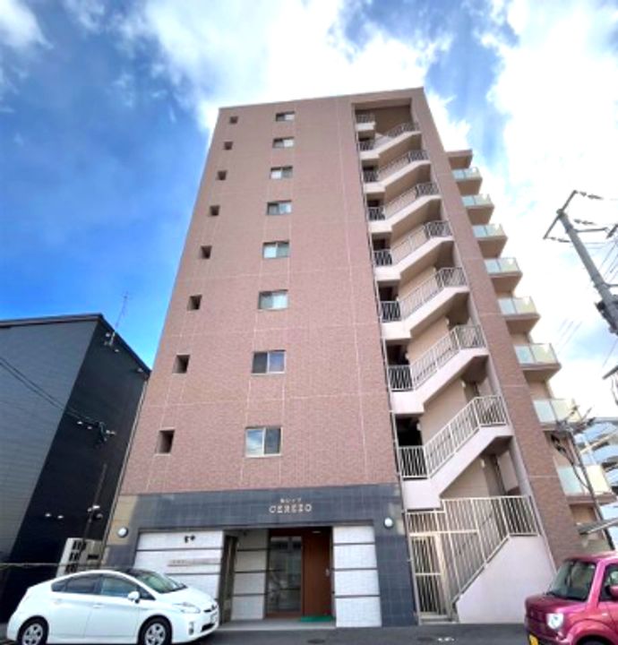 CEREZO奥田西町の外観