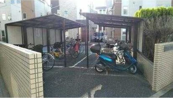 クレセントパレスの地図