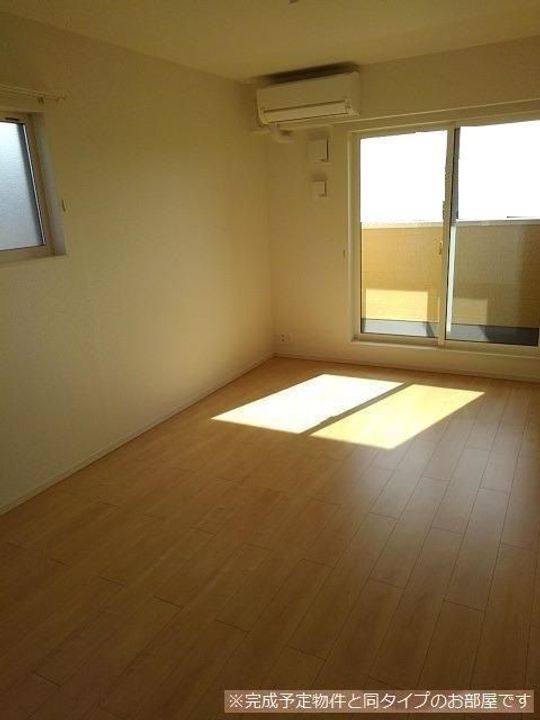 ソルラーダの居間