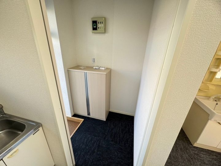 第2十王堂ハイツの玄関