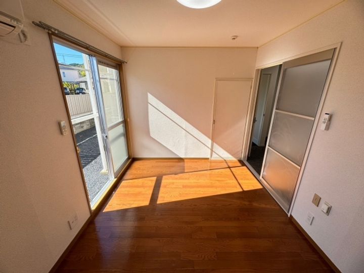 第2十王堂ハイツの居間