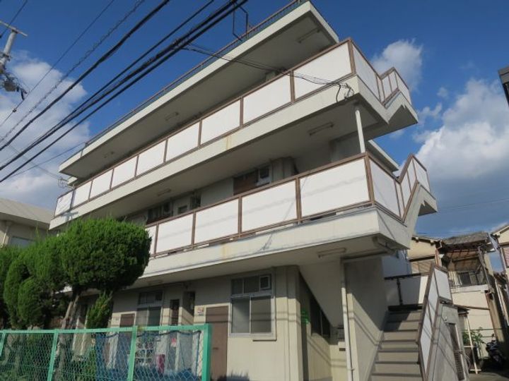田村グリーンハイツの外観