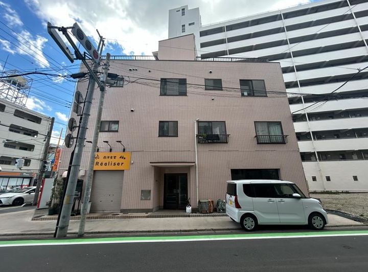トシビルの外観