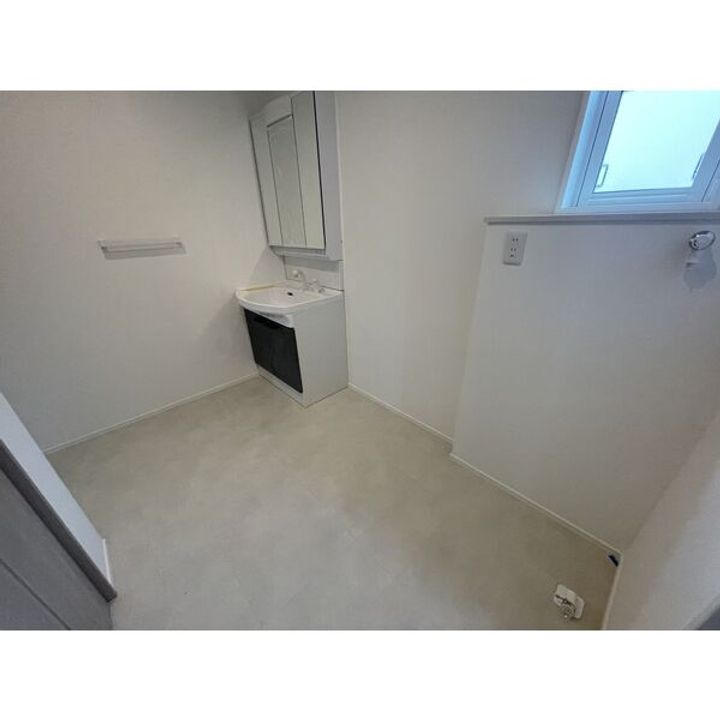 岐阜県岐阜市西中島1(一戸建)の賃貸物件の内装