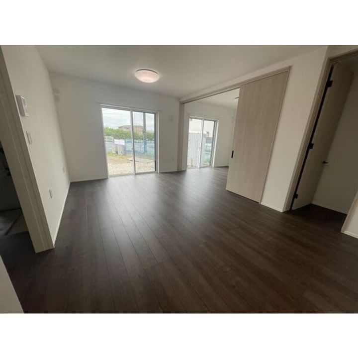 岐阜県岐阜市西中島1(一戸建)の賃貸物件の居間