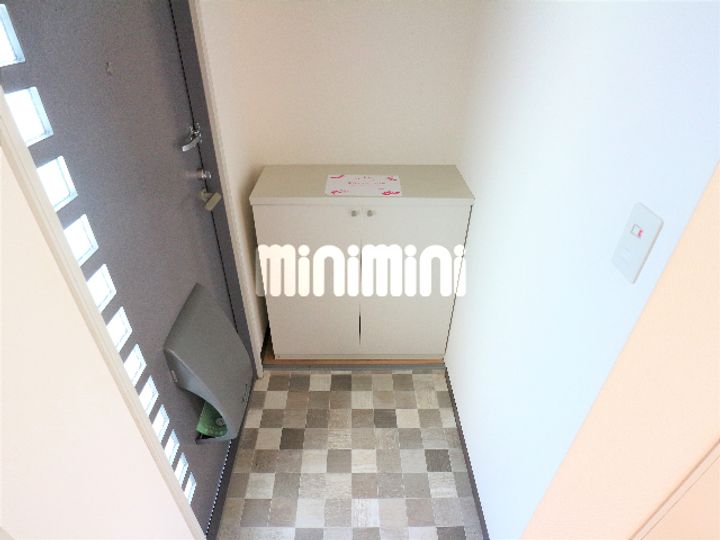 クレールメゾンAの玄関