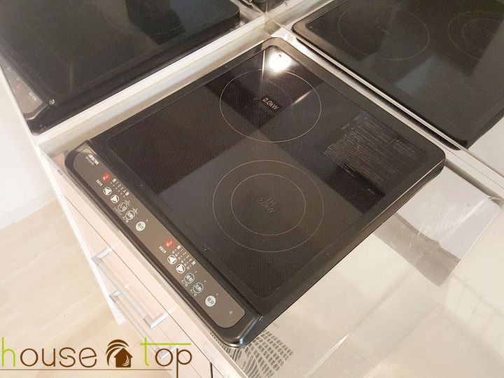 セレニテ甲子園IIのキッチン