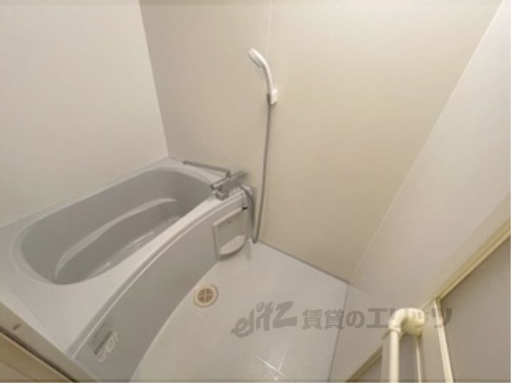 レオパレス枚岡ヒルズの風呂