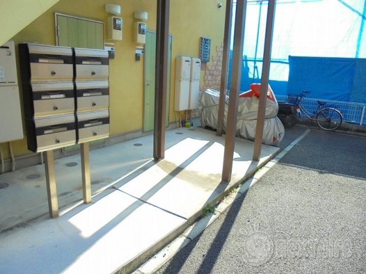 神奈川県横浜市鶴見区下末吉3(アパート)の賃貸物件の地図