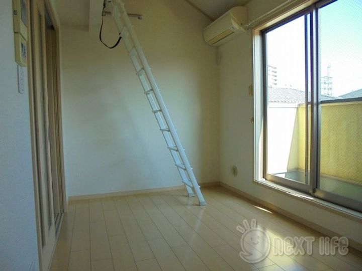 神奈川県横浜市鶴見区下末吉3(アパート)の賃貸物件の居間