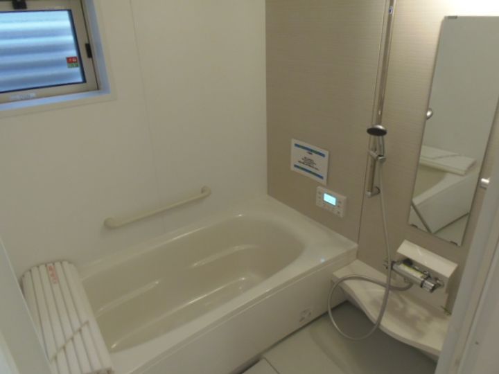 山梨県甲府市上石田4(一戸建)の賃貸物件の風呂