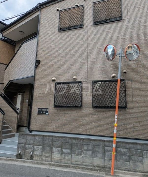 エトワールひばりヶ丘A棟の外観