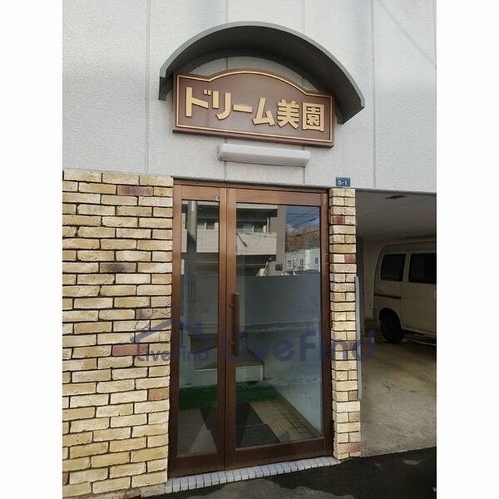 ドリーム美園の地図