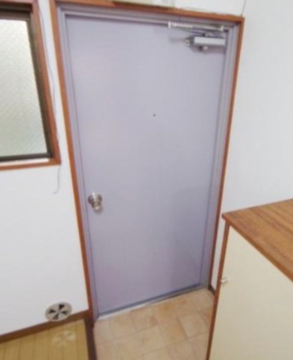 シルクハイツの玄関