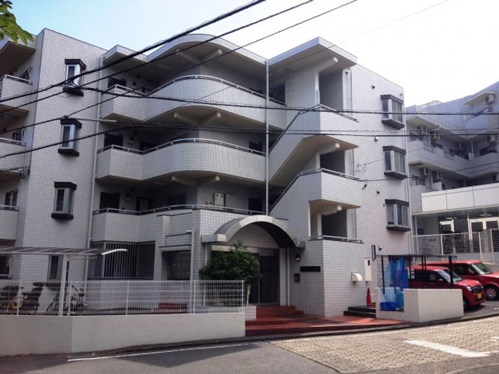 パークヒル鷺沼の外観