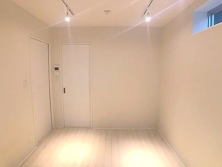 b’CASA HigashiGinzaの内装