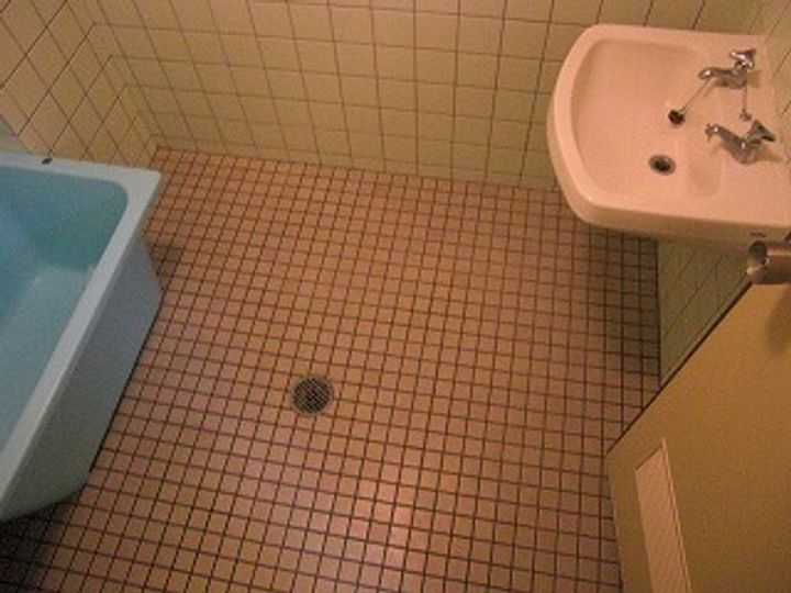 嘉数ビルの風呂