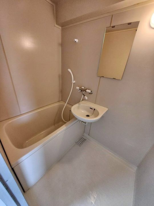 リアライズ玉出の風呂