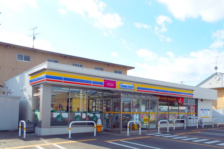 ニューハイツサンシャインの周辺