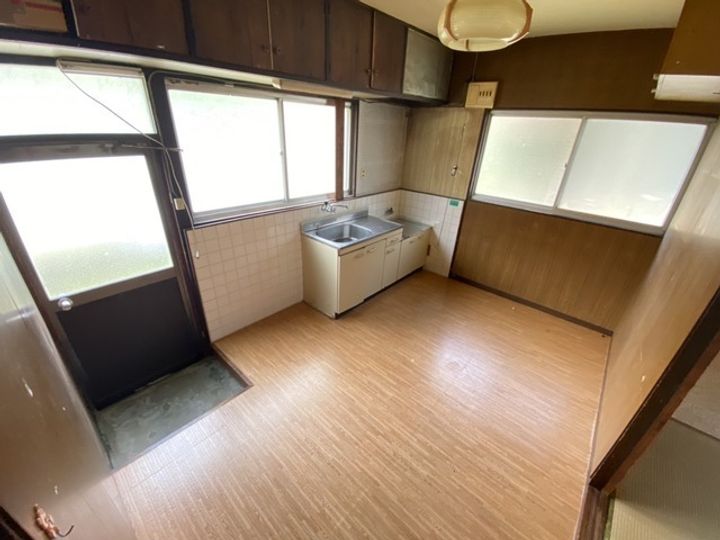 広島県広島市西区己斐上2(一戸建)の賃貸物件の居間