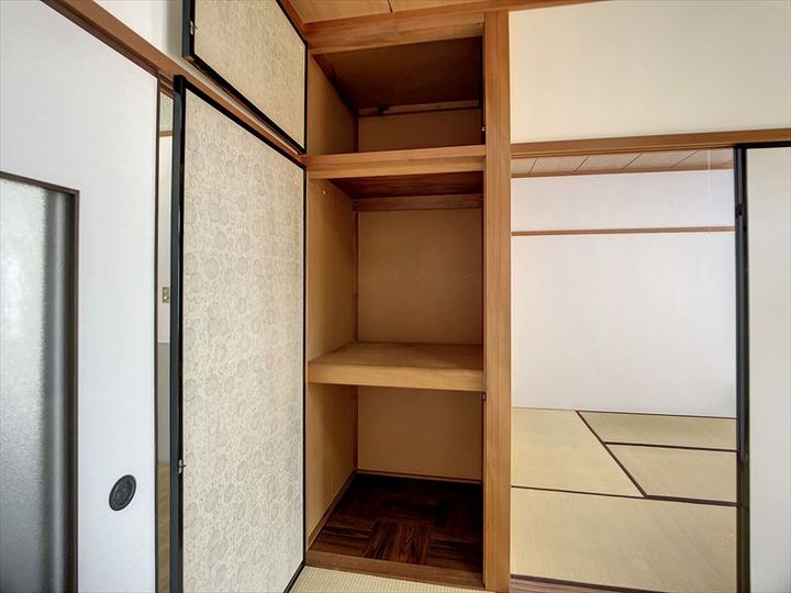 寿ハイツの内装