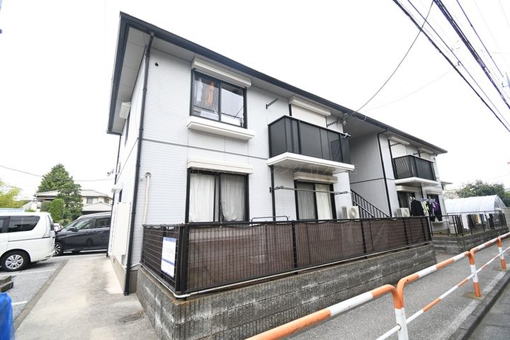 ハミングコート伊興Aの外観