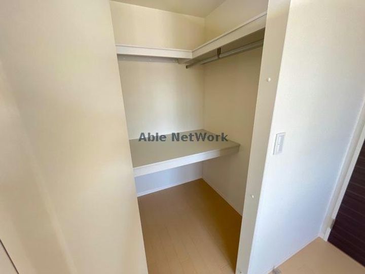 シャラロステの内装