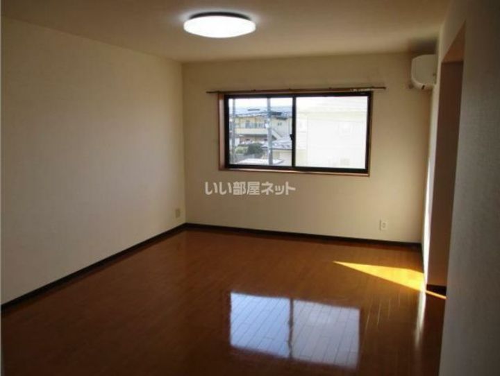 サンパティーク寿IIの内装