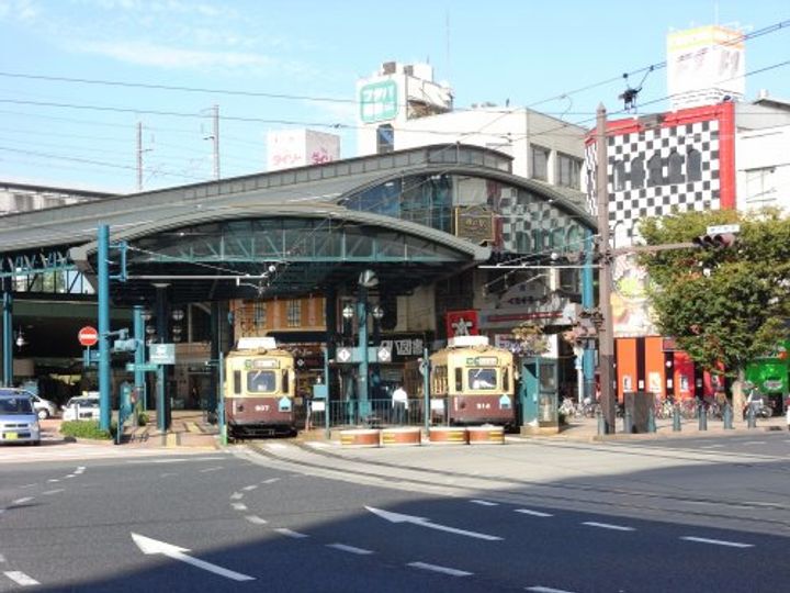 ロイヤル竜王の周辺