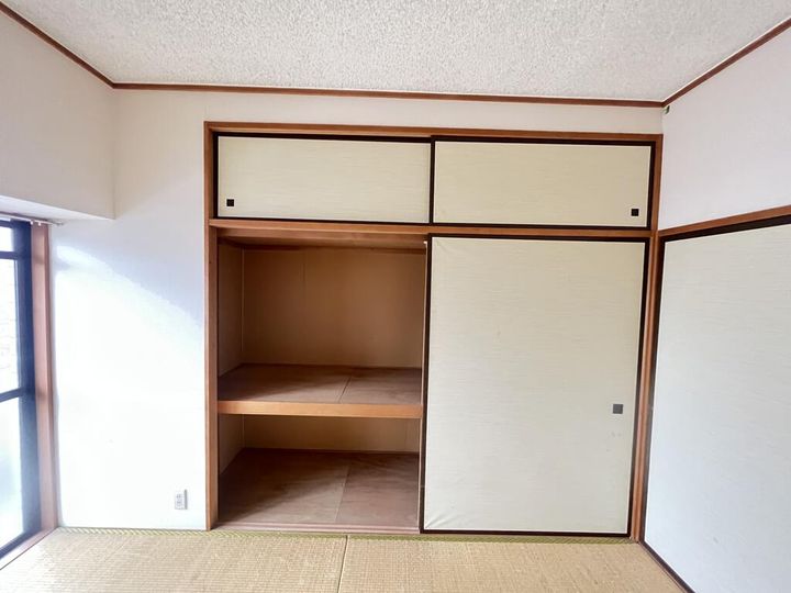 グランドール大和町の内装