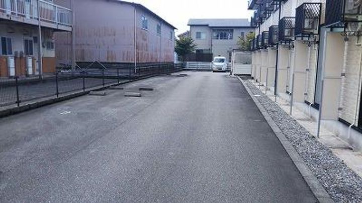 レオパレスエイムスバリーの地図