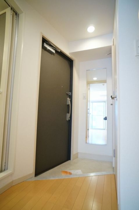 東京都目黒区八雲1(マンション)の賃貸物件の玄関