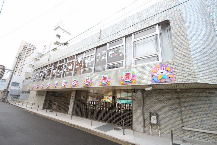 コートハウス・ピノの周辺