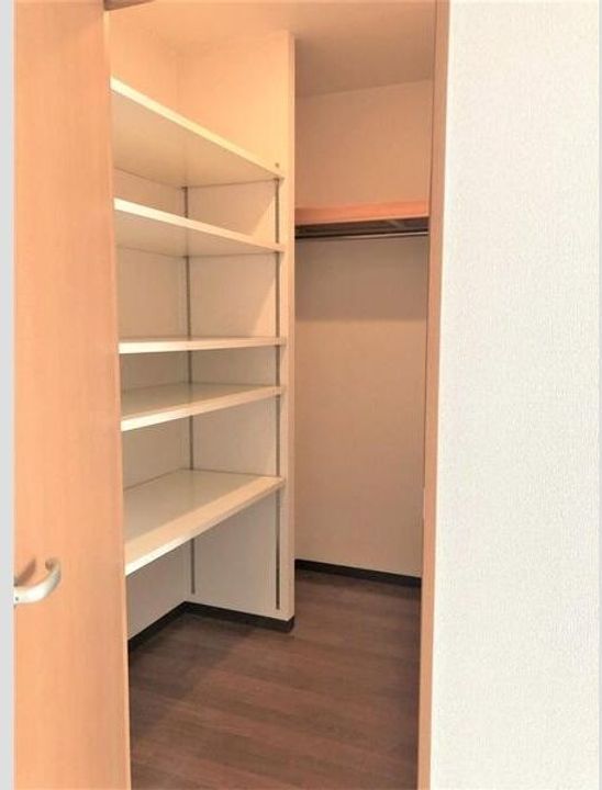 大阪府摂津市正雀4(マンション)の賃貸物件の内装