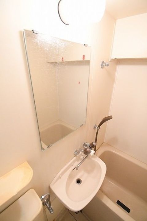 ヤングハイツクロノスの内装