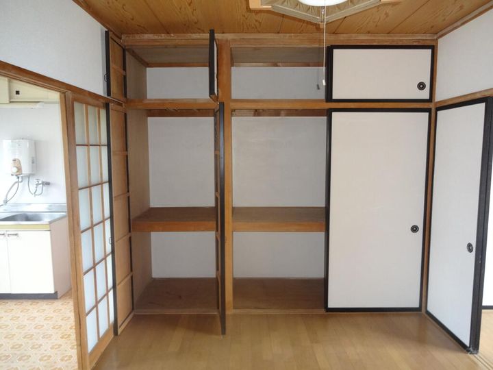ハイツ山宮(甲府市山宮町)の内装