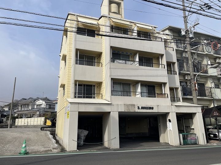 Bハウジングの外観