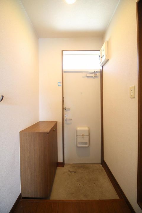 メゾンNの玄関
