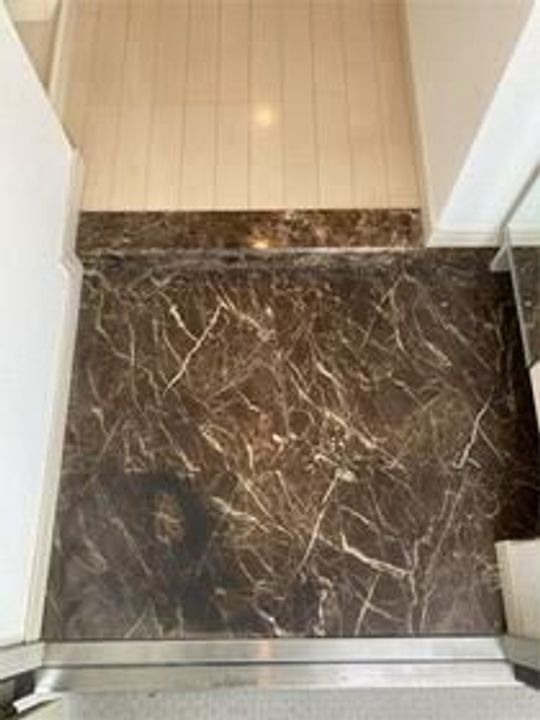 プレール・ドゥーク東京CANALの玄関