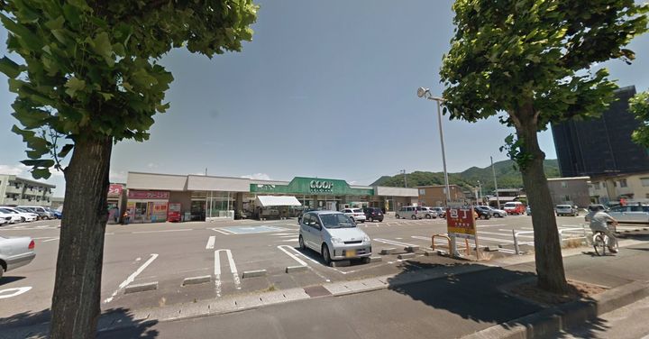 コンフォートの周辺