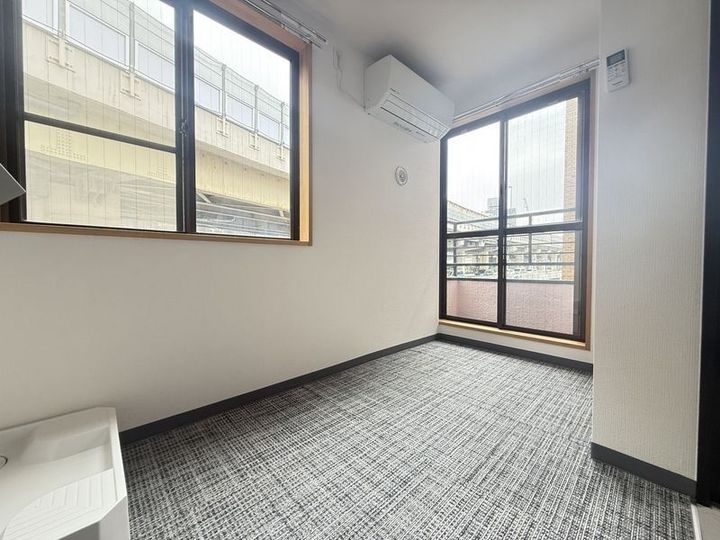 TAWAMAN麻布の居間