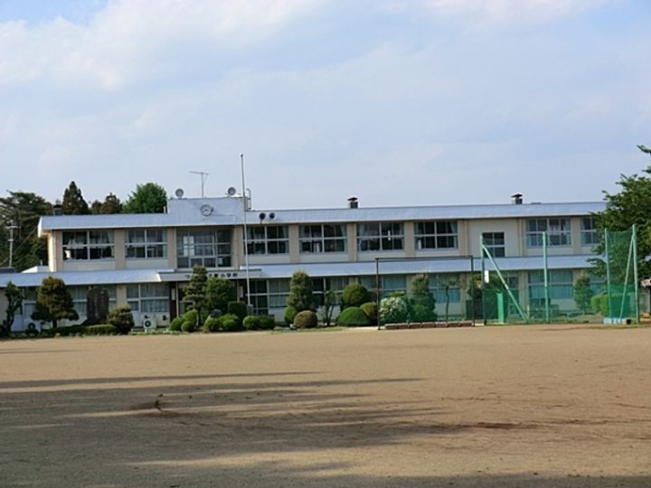ウエストヒル IIの周辺