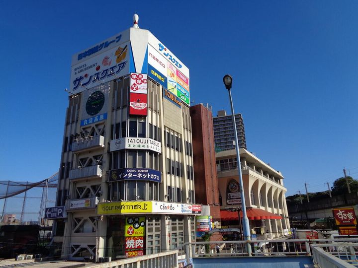 カーサ・エスペランサの周辺