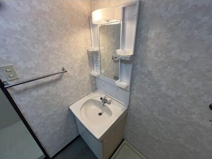 愛知県日進市赤池1(マンション)の賃貸物件の内装