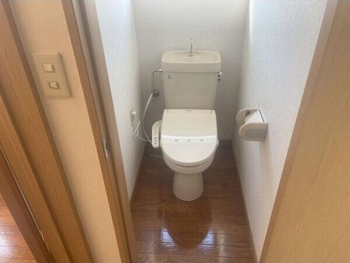 エールIIの内装