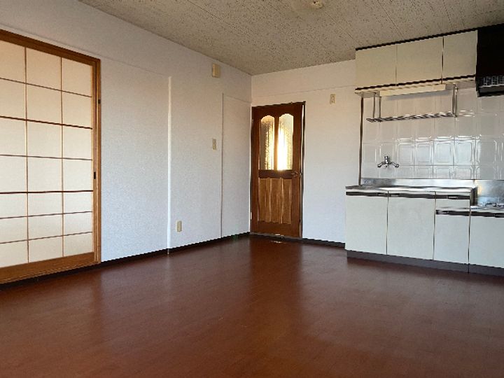 サンライズK1994の内装