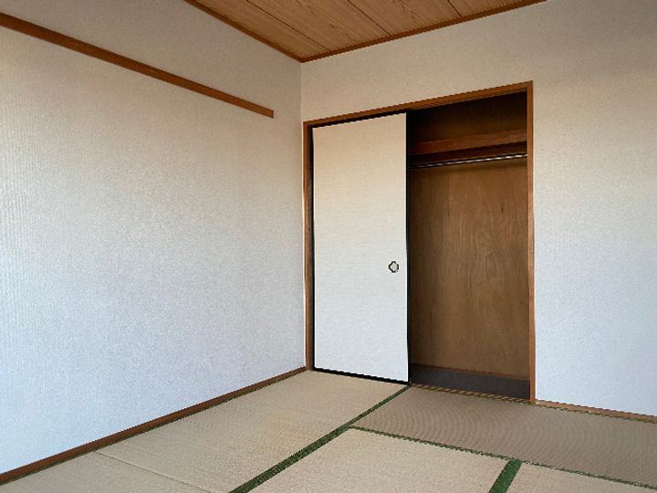 サンライズK1994の内装